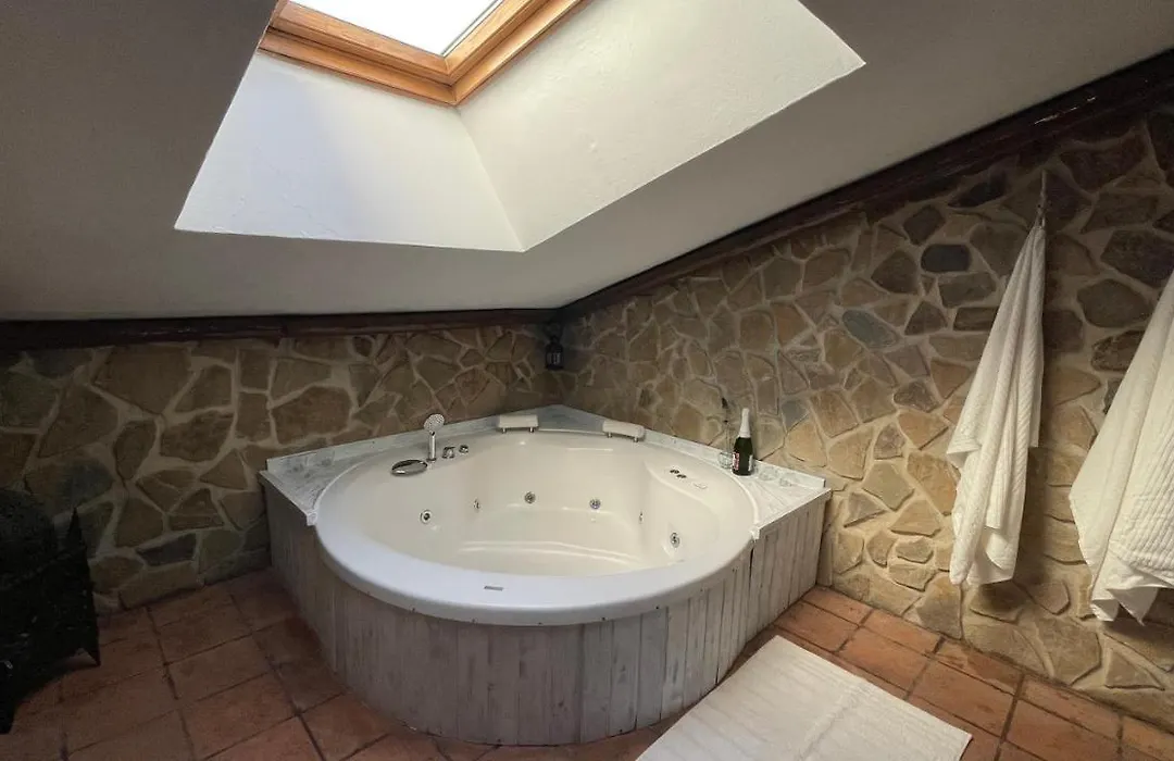 Casa Rural La Buhardilla-1